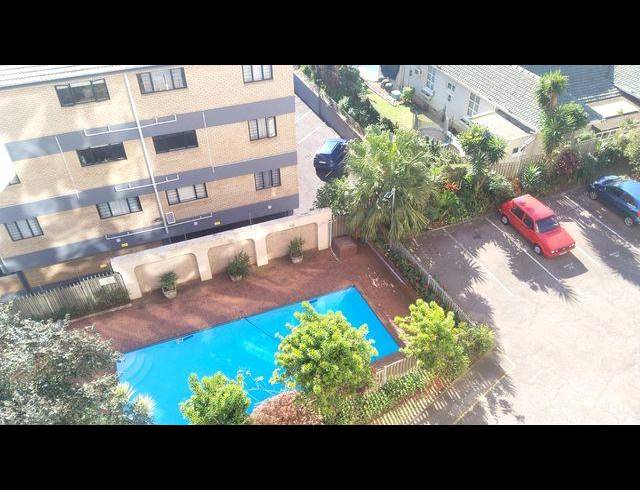 2 BEDROOM APARTMENT FOR SALE IN GLENWOOD